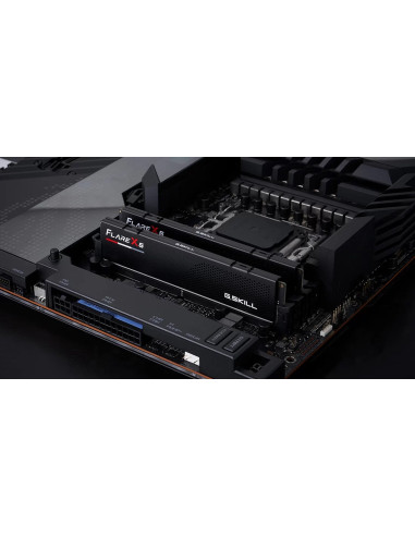 32GB (2x16GB) Flare X5 6,0GHz EXPO