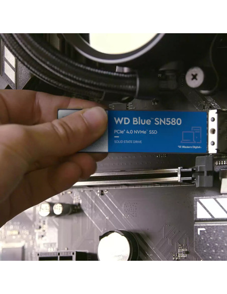 2TB SN580 Blue NVMe PCIe 4.0 x4 4,15GB/s r/w 2TB SN580 Blue NVMe PCIe 4.0 x4 4,15GB/s r/w