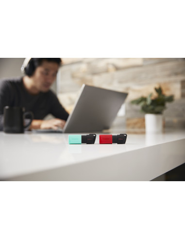 128GB  DataTraveler Exodia M USB Type-A 3.2 Gen 1 (3.1 Gen 1) Black, Red