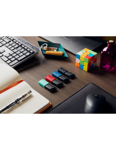 64GB  DataTraveler Exodia M USB Type-A 3.2 Gen 1 (3.1 Gen 1) Black, Blue