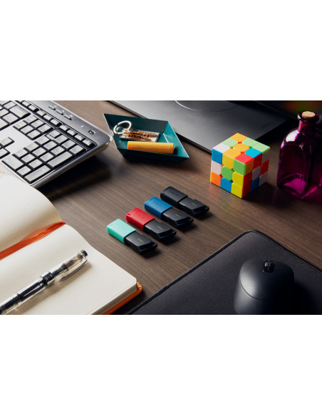 64GB  DataTraveler Exodia M USB Type-A 3.2 Gen 1 (3.1 Gen 1) Black, Blue