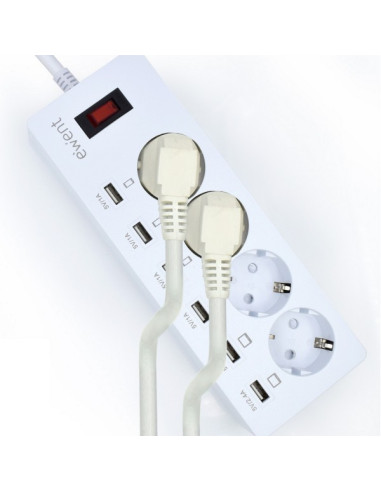 Multipla 4 posizioni + 6 Ricarica USB 2,4A